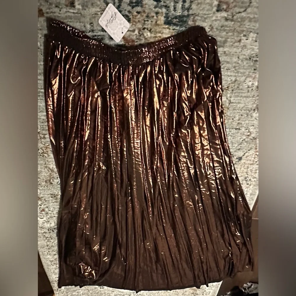 Free People En Saison Pleated Metallic Midi Skirt — Brown, NWT, Size L